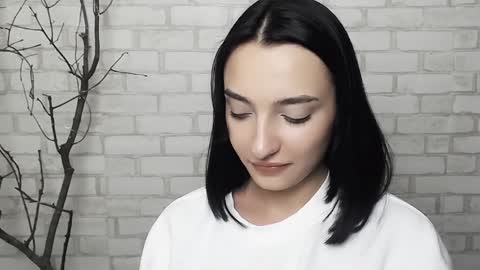 Ana online show from 01/21/25, 01:22