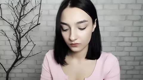 Ana online show from 02/22/25, 09:34