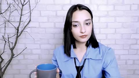 Ana online show from 03/08/25, 02:40