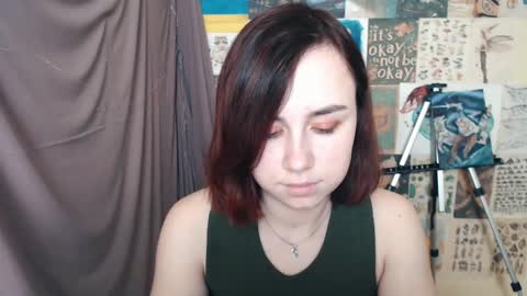 veryveryvery_shy online show from 01/08/25, 09:32