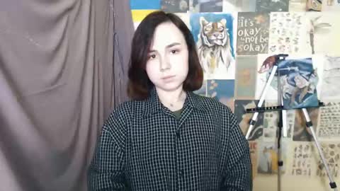 veryveryvery_shy online show from 01/08/25, 12:37