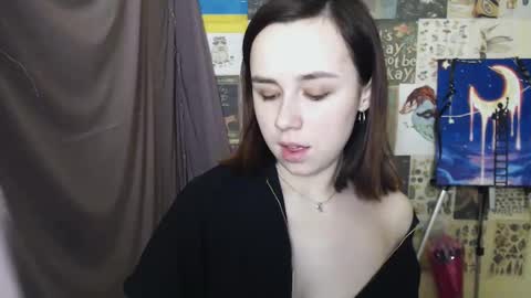 veryveryvery_shy online show from 03/09/25, 09:57