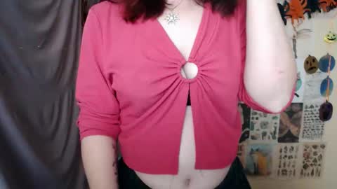 veryveryvery_shy online show from 10/16/25, 05:52