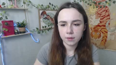veryveryvery_shy online show from 04/26/26, 05:16