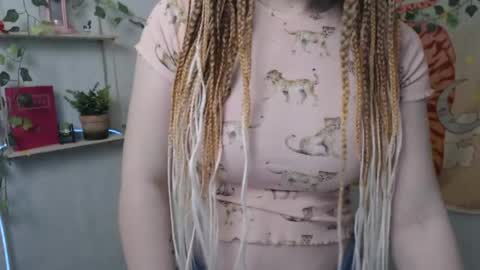 veryveryvery_shy online show from 05/06/26, 05:46