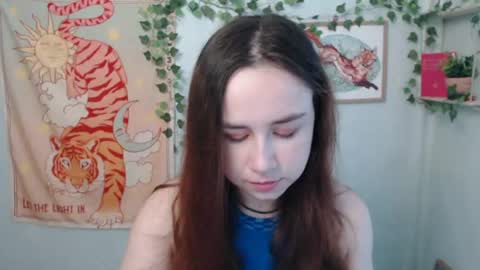 Snapshot of veryveryvery_shy chatting on 07/04/26, 05:46 veryveryvery_shy online show from 07/04/26, 05:46