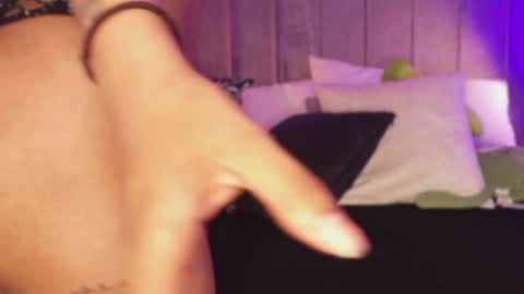 Sthefanny online show from 02/17/25, 10:36