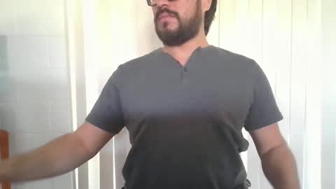 vesturelove online show from 11/04/25, 05:12