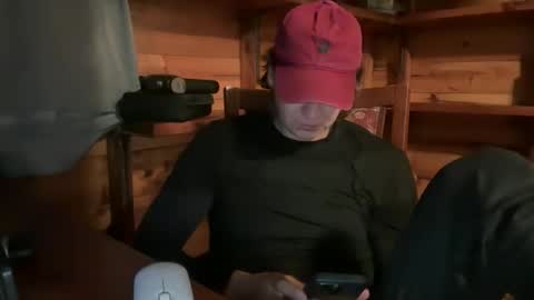 HendasWerout online show from 12/16/25, 04:39