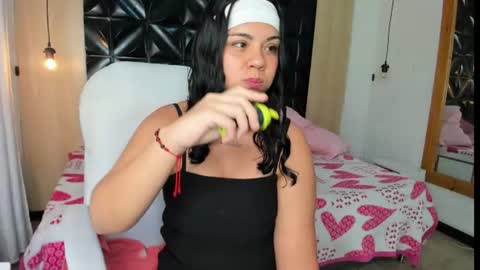 Vanesaa online show from 06/12/26, 10:30
