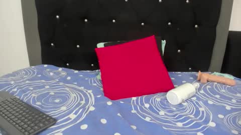 Frida online show from 04/10/26, 02:11