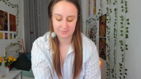 Camilla online show from 12/28/24, 01:39