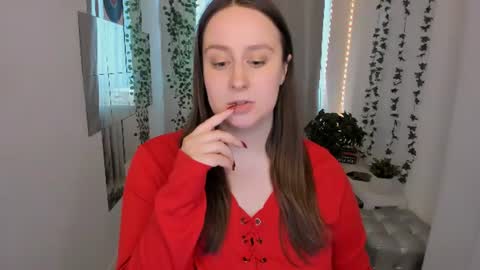 Camilla online show from 06/14/26, 05:09