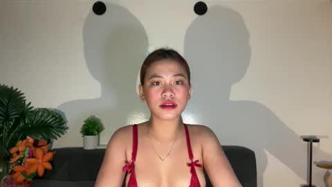 via_olala online show from 11/03/25, 07:15