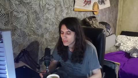 vialeras online show from 12/16/24, 03:40