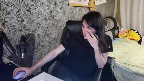 vialeras online show from 01/01/25, 02:51