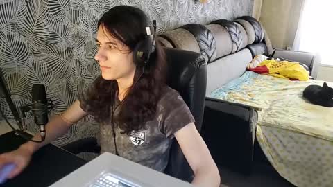 vialeras online show from 01/05/25, 04:58