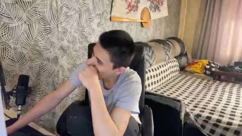 vialeras online show from 02/15/25, 04:25