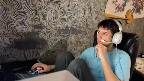 vialeras online show from 09/15/25, 12:32