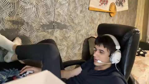 vialeras online show from 09/17/25, 04:52