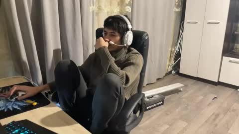 vialeras online show from 09/30/25, 05:18