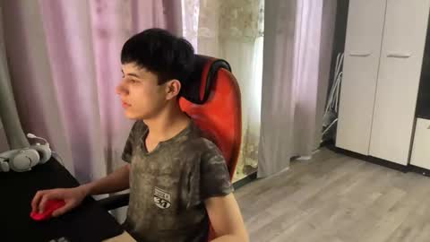 vialeras online show from 03/17/26, 03:55