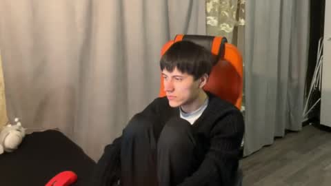 vialeras online show from 04/18/26, 07:07