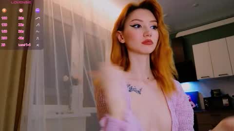 Snapshot of viaress chatting on 10/04/25, 11:14 VIARESS online show from 10/04/25, 11:14