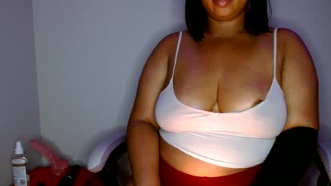 vibe_xxxo online show from 06/20/26, 05:43