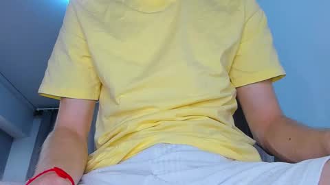 Snapshot of vibemygirl chatting on 10/16/25, 12:28 vibemygirl online show from 10/16/25, 12:28