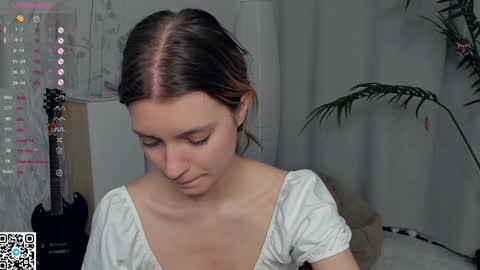 Snapshot of vibes_of_joy chatting on 01/06/25, 02:26 Mikky online show from 01/06/25, 02:26