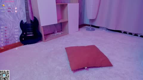 Snapshot of vibes_of_joy chatting on 01/19/25, 02:28 Mikky online show from 01/19/25, 02:28