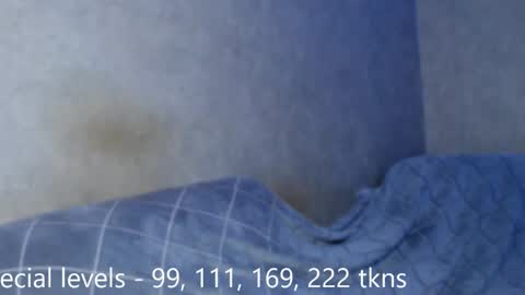 Anna  Tim online show from 12/15/25, 04:44