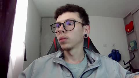 Snapshot of vicent_brais chatting on 12/03/24, 11:22 Vicent Brais online show from 12/03/24, 11:22