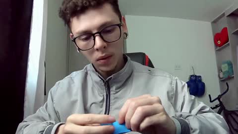 Snapshot of vicent_brais chatting on 12/04/24, 12:47 Vicent Brais online show from 12/04/24, 12:47