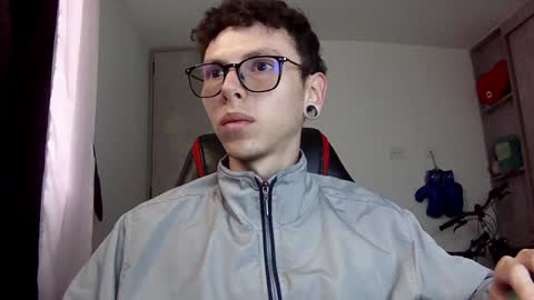 Snapshot of vicent_brais chatting on 12/16/24, 11:22 Vicent Brais online show from 12/16/24, 11:22