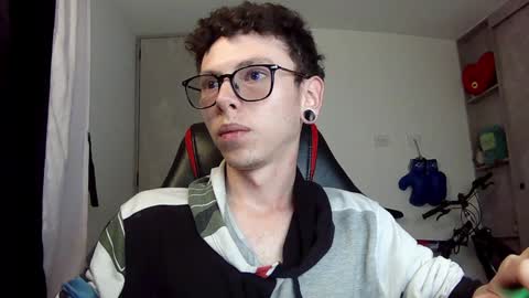 Snapshot of vicent_brais chatting on 12/17/24, 08:34 Vicent Brais online show from 12/17/24, 08:34