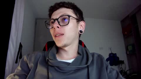 Snapshot of vicent_brais chatting on 12/20/24, 09:11 Vicent Brais online show from 12/20/24, 09:11