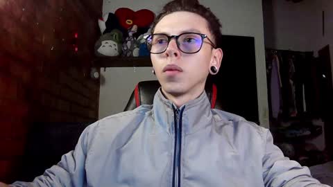 Snapshot of vicent_brais chatting on 02/01/25, 01:12 Vicent Brais online show from 02/01/25, 01:12