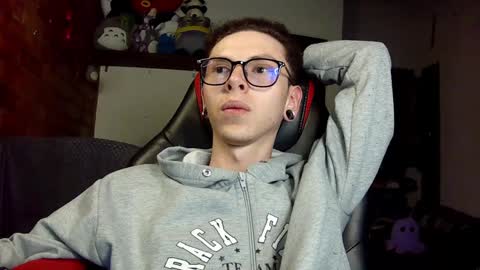 Snapshot of vicent_brais chatting on 02/08/25, 01:43 Vicent Brais online show from 02/08/25, 01:43