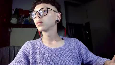 Snapshot of vicent_brais chatting on 02/13/25, 01:50 Vicent Brais online show from 02/13/25, 01:50