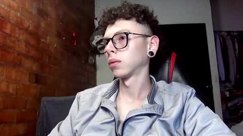 Snapshot of vicent_brais chatting on 02/18/25, 12:26 Vicent Brais online show from 02/18/25, 12:26