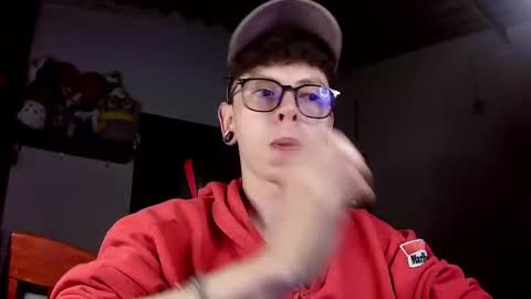 Snapshot of vicent_brais chatting on 02/25/25, 12:58 Vicent Brais online show from 02/25/25, 12:58