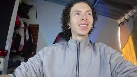 Snapshot of vicent_brais chatting on 01/08/26, 04:42 Vicent Brais online show from 01/08/26, 04:42