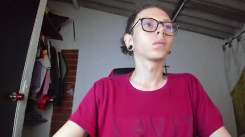 Vicent Brais online show from 02/15/26, 03:58