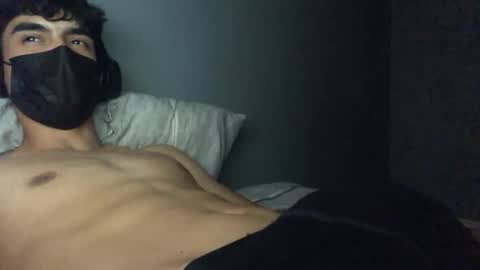 Snapshot of vicente24milf chatting on 10/23/25, 09:24 vicente online show from 10/23/25, 09:24