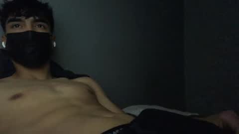 Snapshot of vicente24milf chatting on 11/09/25, 03:32 vicente online show from 11/09/25, 03:32