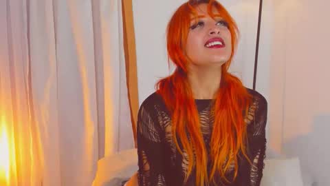 Snapshot of vicioushorse33 chatting on 11/11/25, 10:54 Sophie and Stan online show from 11/11/25, 10:54