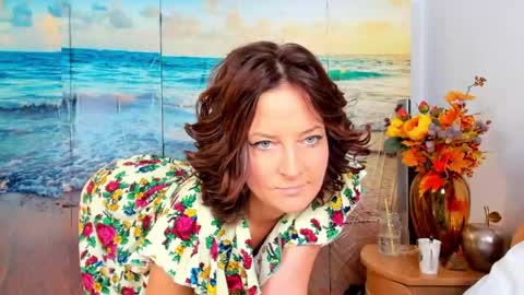 Snapshot of viciousqueen chatting on 06/10/26, 03:07 ViciousQueenu can call me Laura online show from 06/10/26, 03:07
