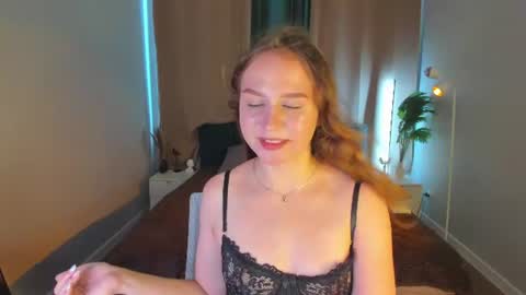 vicki_milles online show from 08/04/26, 09:01